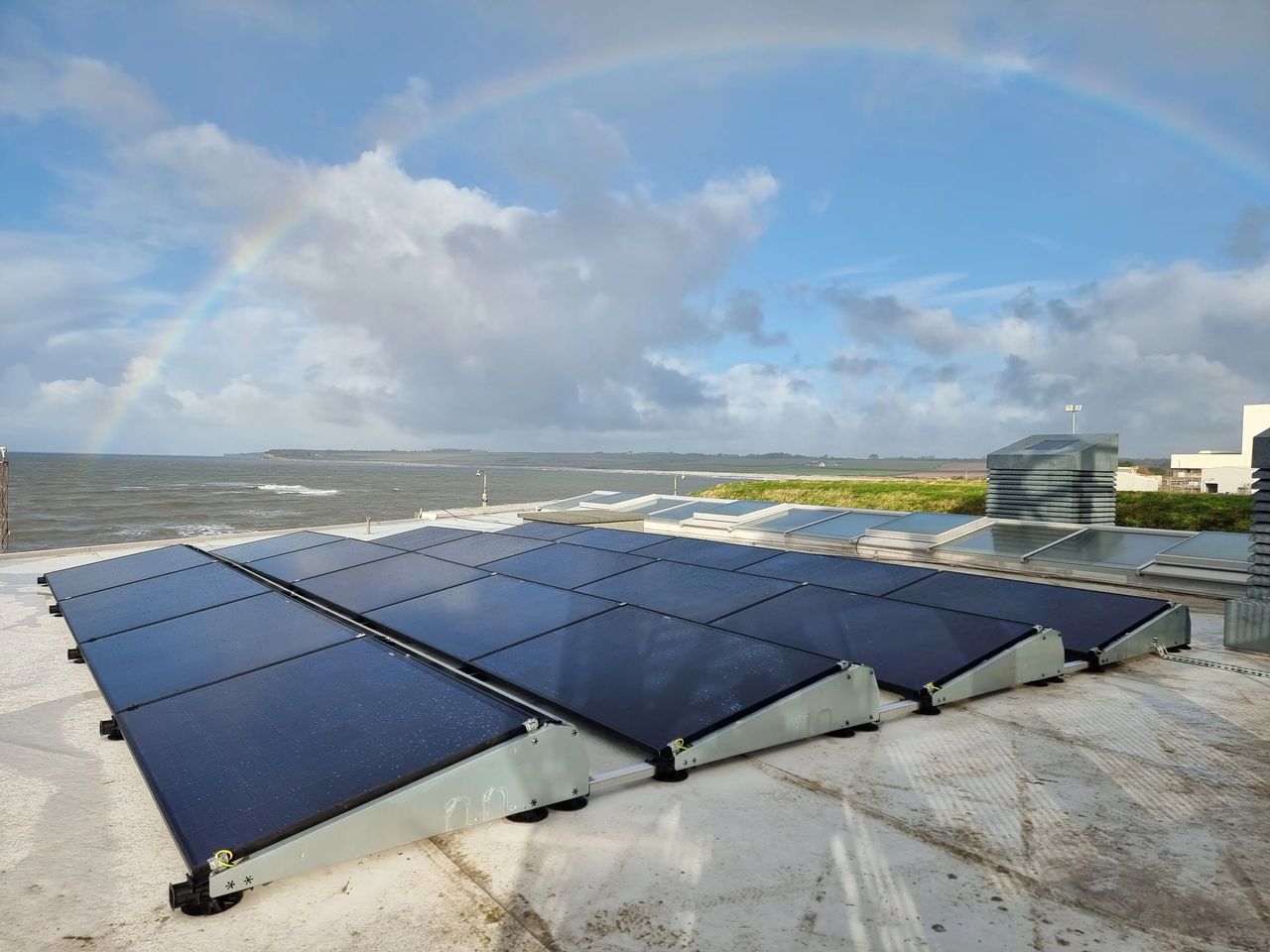 Coastal rooftop solar PV installation, CCR Energy Aberthaw